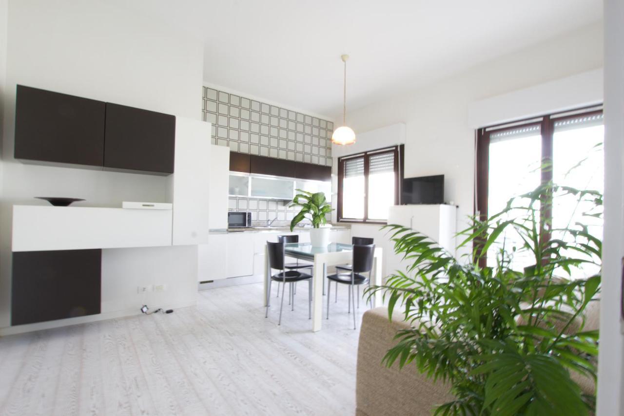 Bagni Miramare - Home Immobiliare Jesolo ภายนอก รูปภาพ
