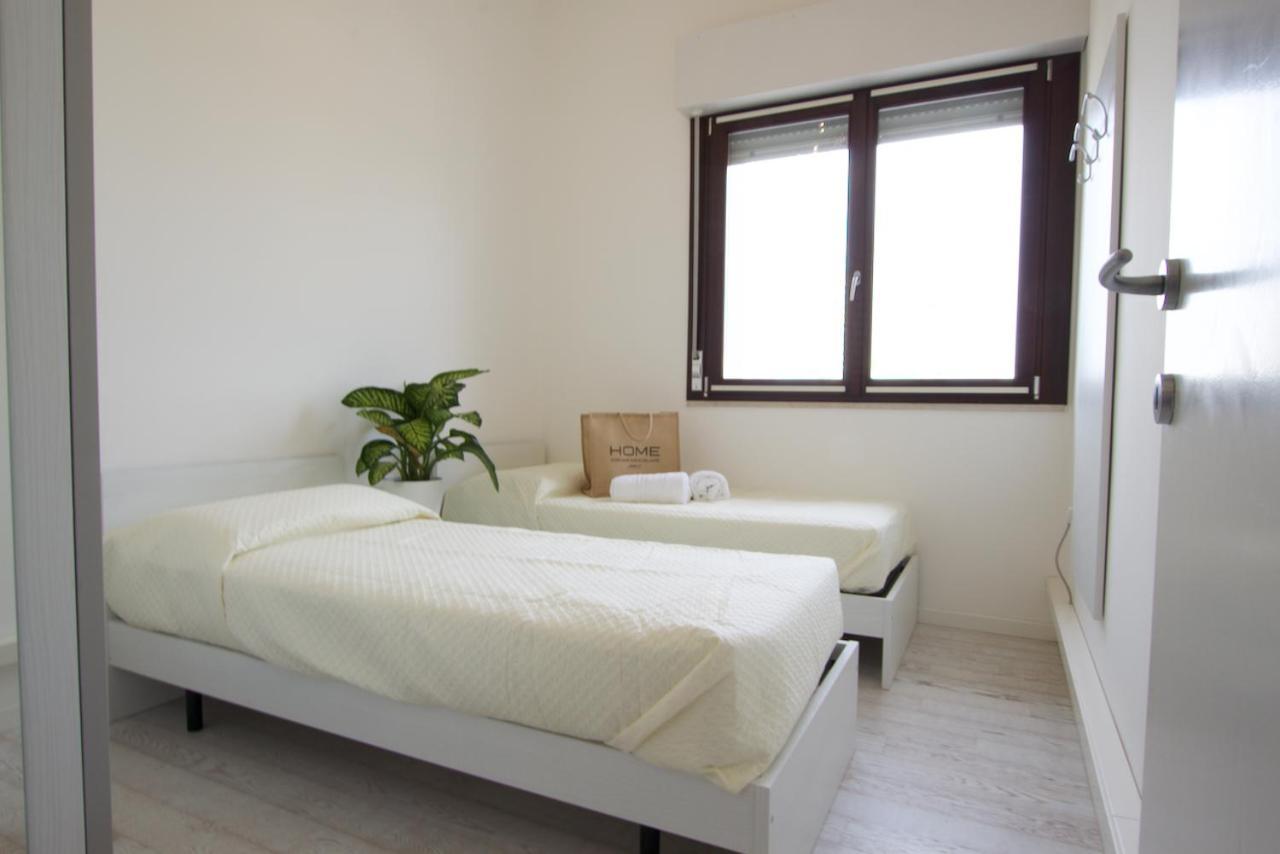 Bagni Miramare - Home Immobiliare Jesolo ภายนอก รูปภาพ