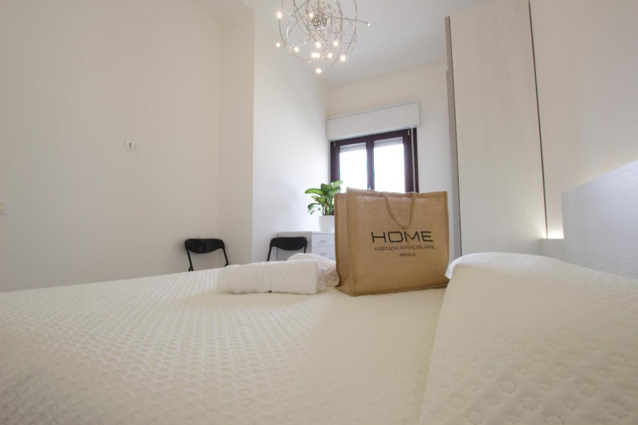 Bagni Miramare - Home Immobiliare Jesolo ภายนอก รูปภาพ