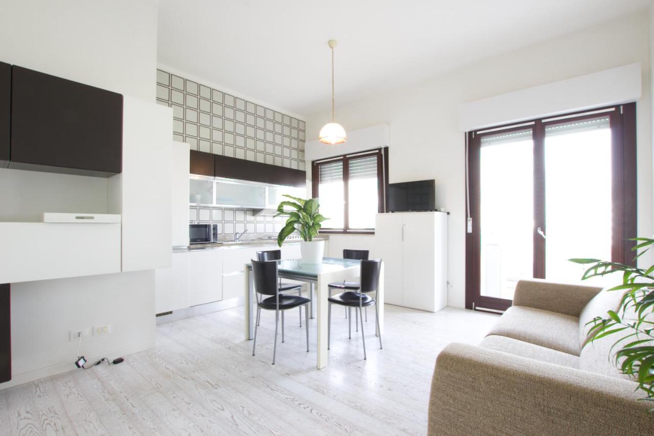 Bagni Miramare - Home Immobiliare Jesolo ภายนอก รูปภาพ