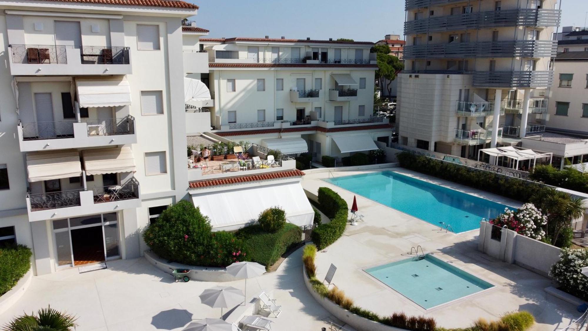 Bagni Miramare - Home Immobiliare Jesolo ภายนอก รูปภาพ